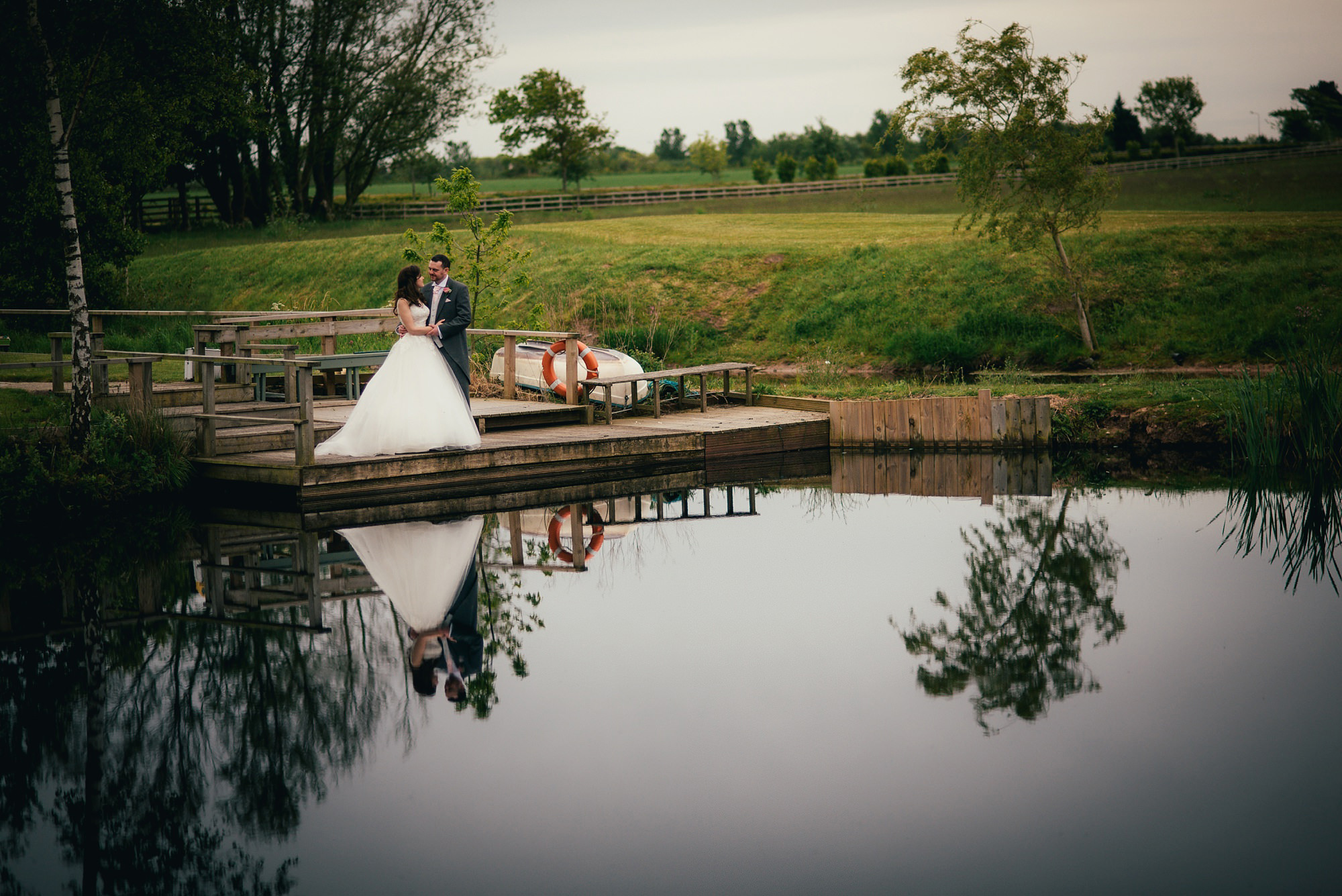 relaxed Wedding Photographer