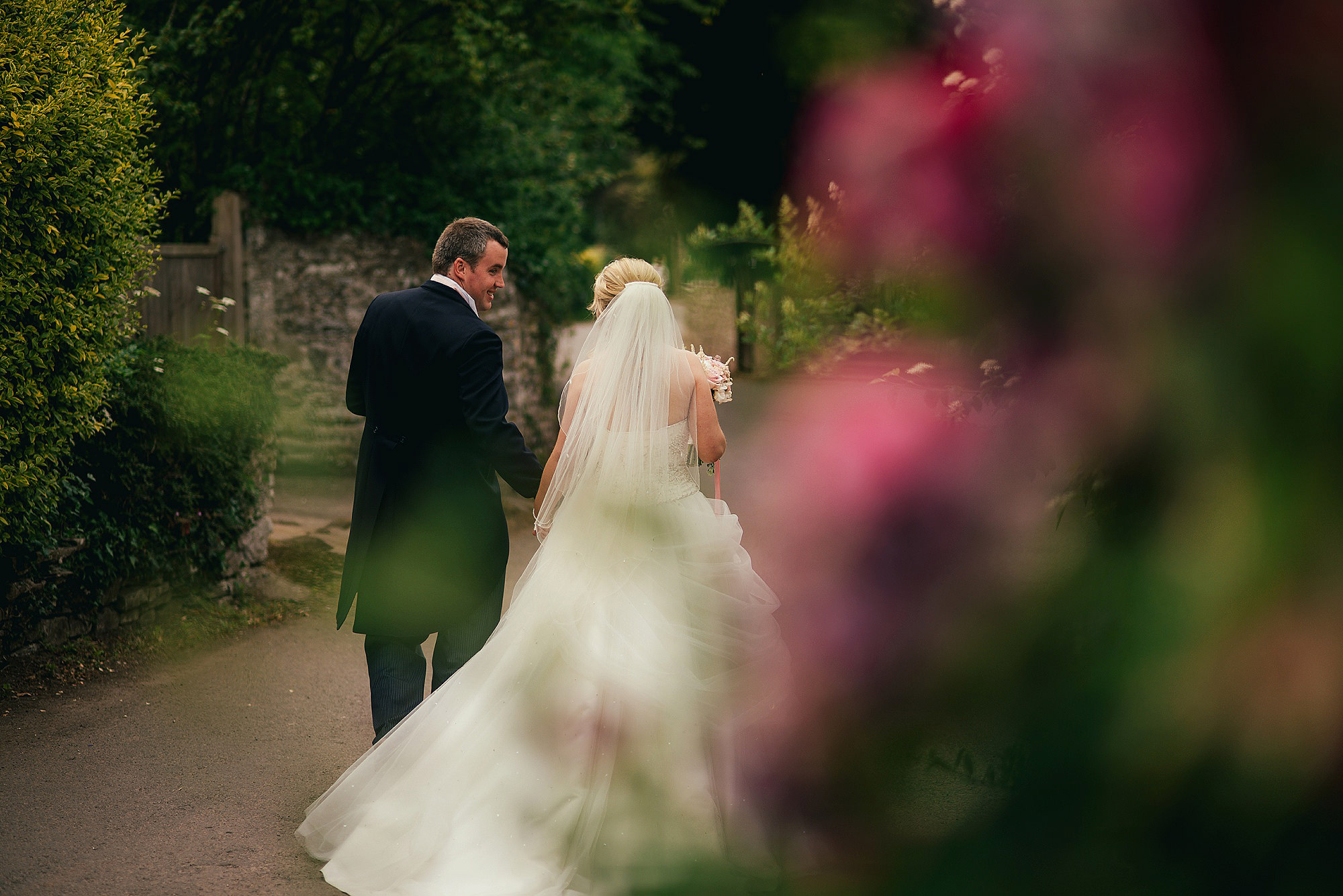 relaxed village hall wedding by Hereford Wedding Photographer