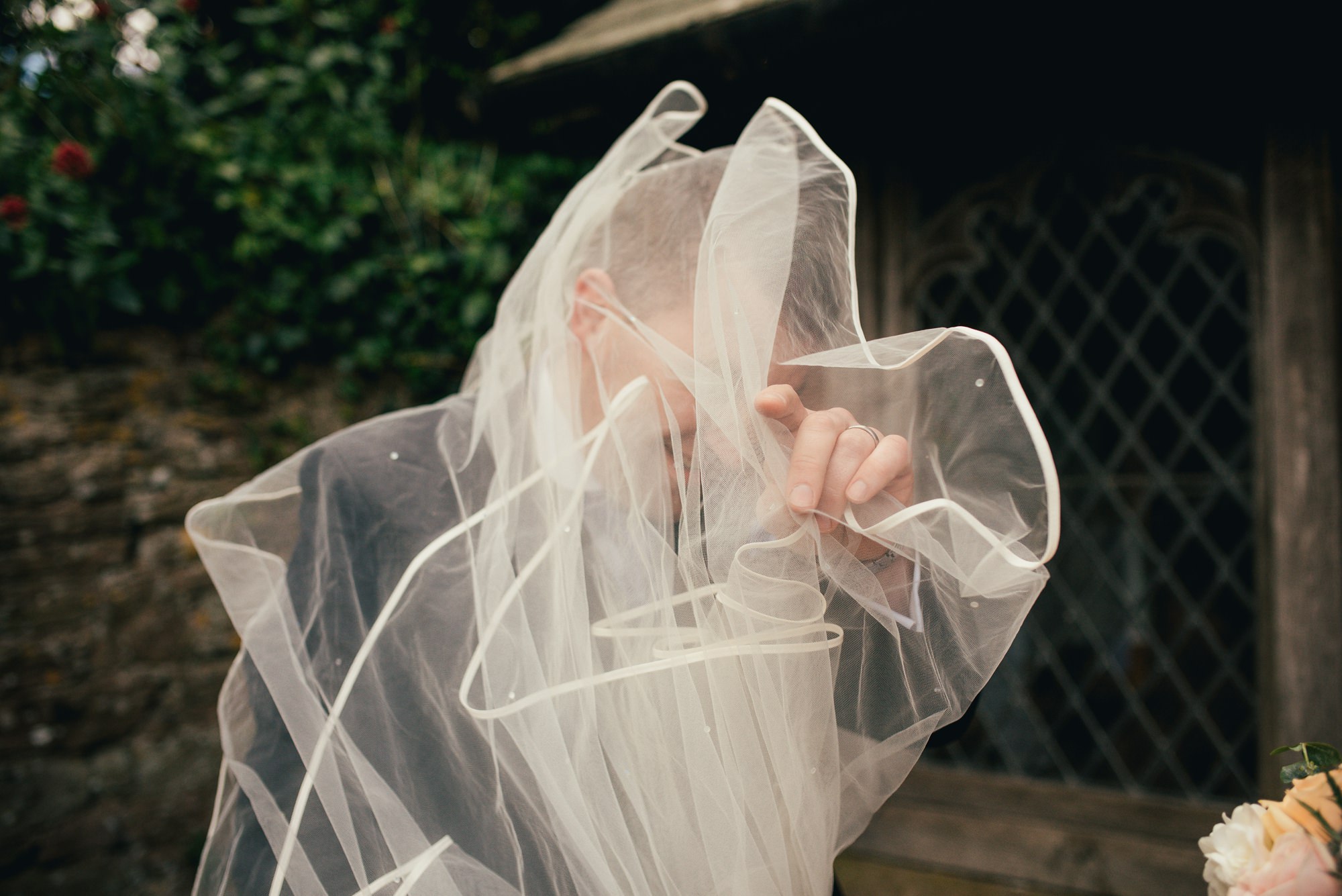 Rustic wedding at How Caple Court by Hereford Wedding Photographer