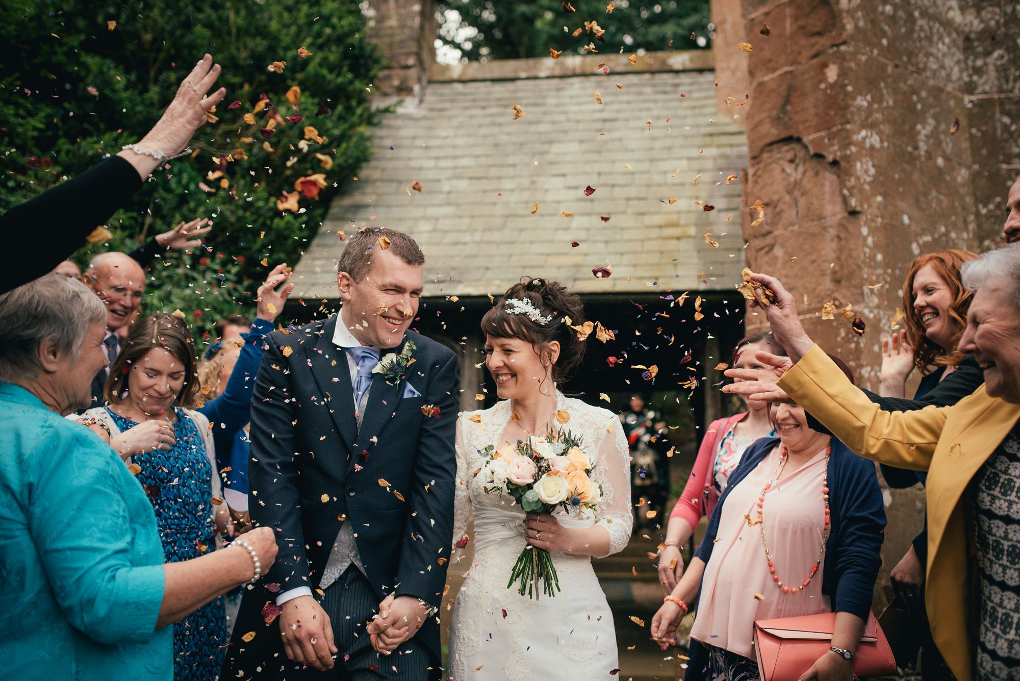 Rustic wedding at How Caple Court by Hereford Wedding Photographer