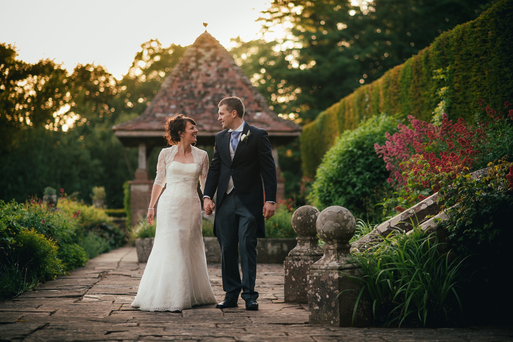 Rustic wedding at How Caple Court by Hereford Wedding Photographer