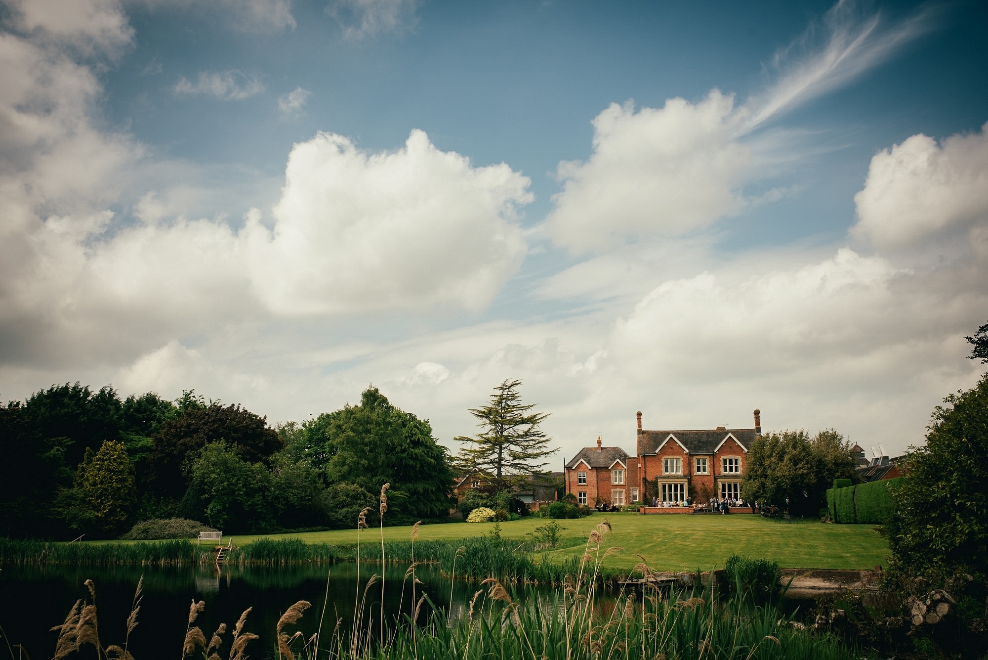 Rustic wedding at Spring hill house by Hereford Wedding Photographer