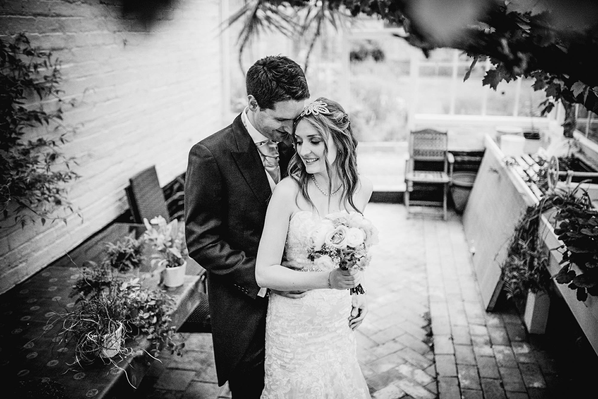 Rustic wedding at Spring hill house by Hereford Wedding Photographer